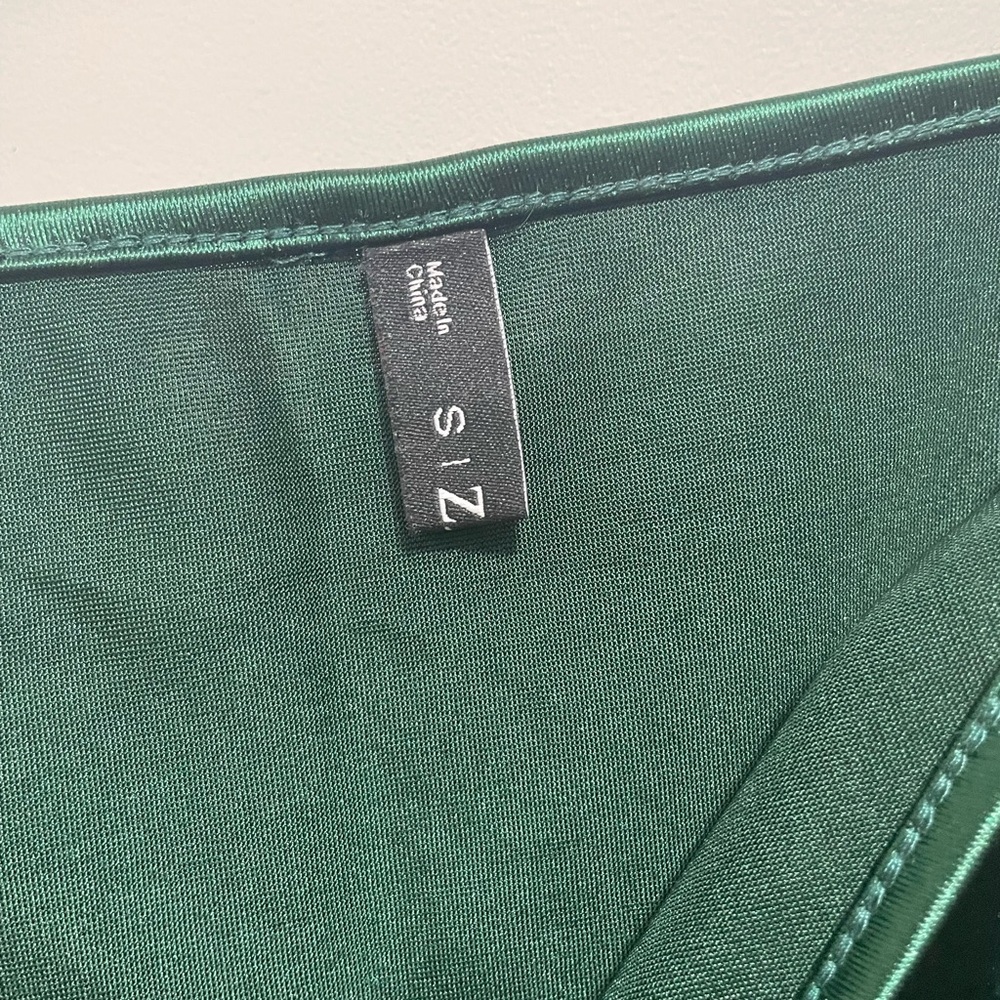 Zaful green wrap dress - Picture 2 of 3